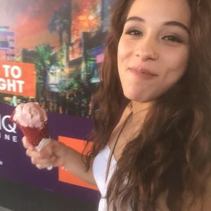 Meet your Posher, Dani